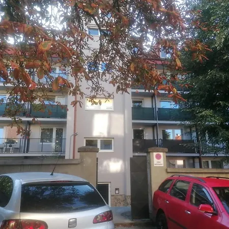 Utulny Bytik Na Prizemi 公寓 Rožňava