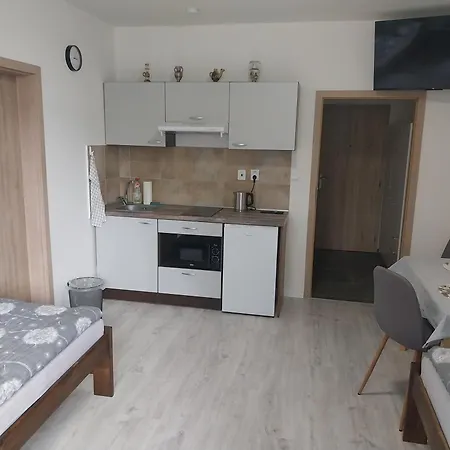 útulný Bytík Na Prízemí * Rožňava